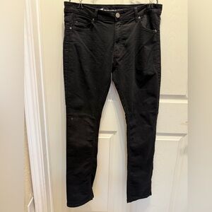 Men's Classic Black Skinny Jeans